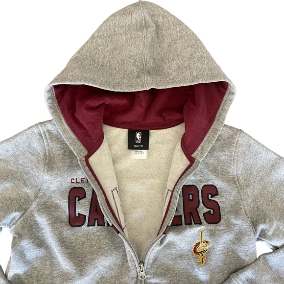 Cleveland Cavaliers Hoodie Jacket - Picture 4 of 9